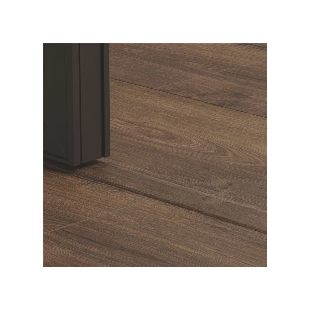 Pergo 5-i-1 Liste 8x45x2000mm Vinyl Pgvincp40199 Brown Lodge Oak 3 Pergo 5-i-1 Liste 8x45x2000mm Vinyl Pgvincp40199 Brown Lodge Oak